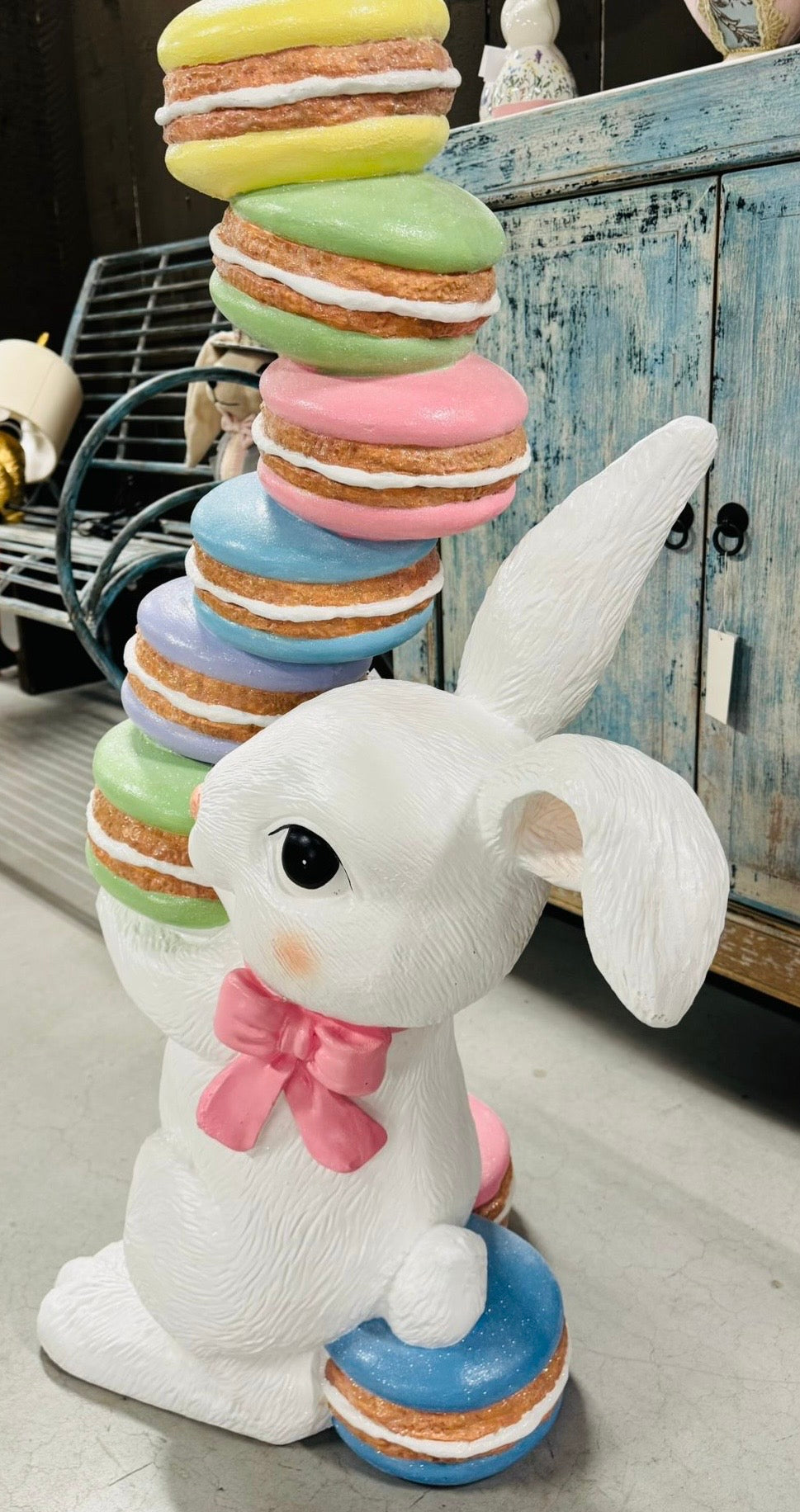 Paas collectie Clayre & Eef konijn met macarons 51x37x90 cm