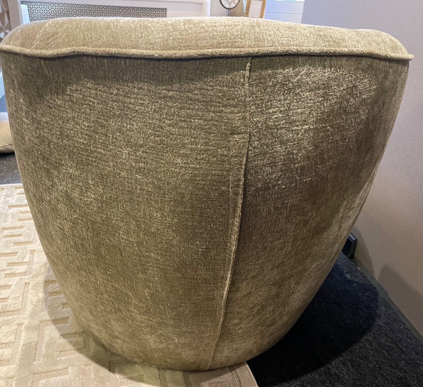 PTMD White long sofa